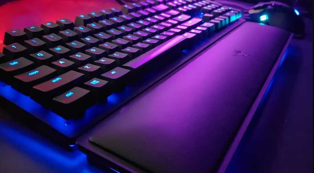 Лучшие механические клавиатуры с подсветкой в 2021 году