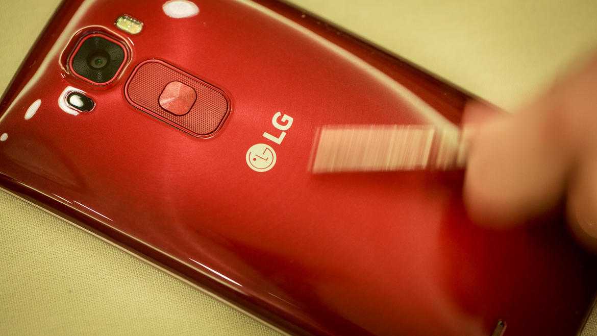 Lg g flex – первый в мире "настоящий" изогнутый смартфон