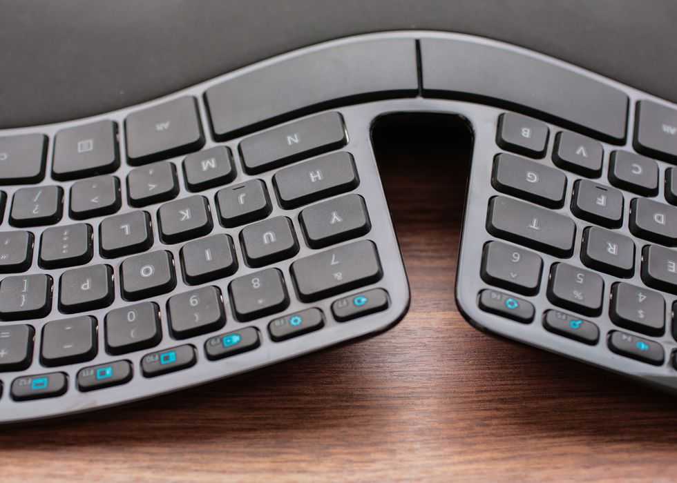 Обзор комплекта microsoft sculpt ergonomic desktop